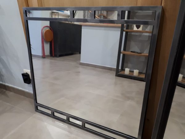 Grand Miroir Design Industriel Argenté – Maisons Du Monde – 77x156cm